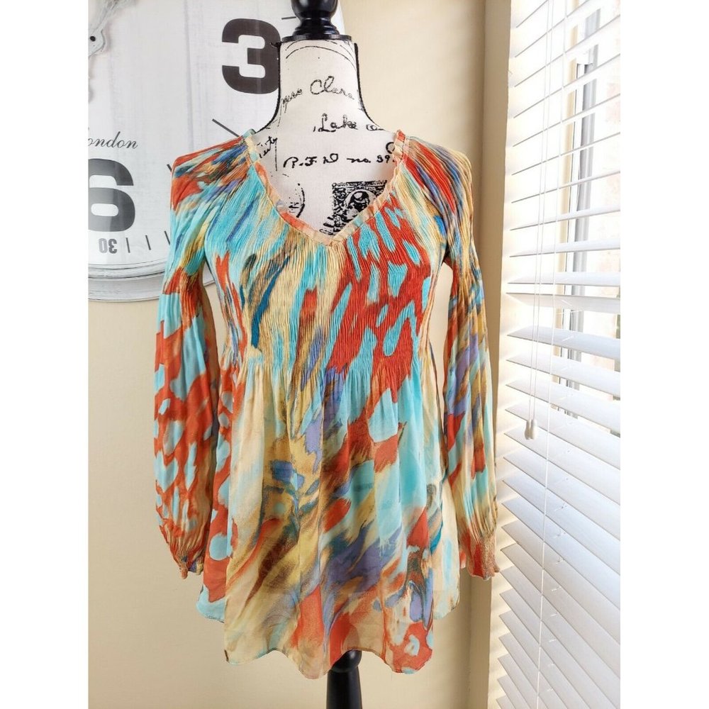 SUNNY LEIGH womens Size XS Tunic Top Multicolor Bell Sleeve Pleated Lightweight